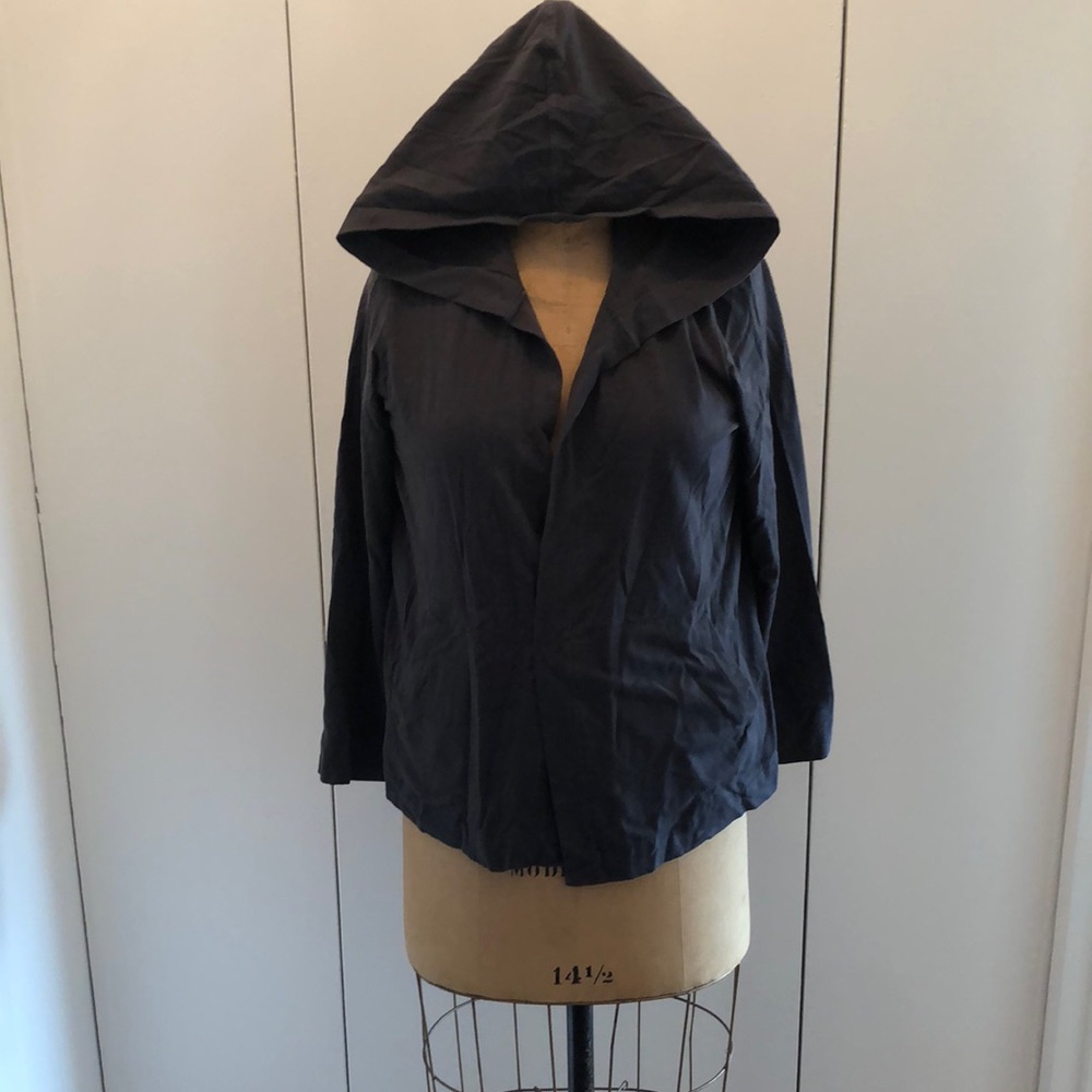Eileen Fisher, medium gray hoodie, size small petite pockets